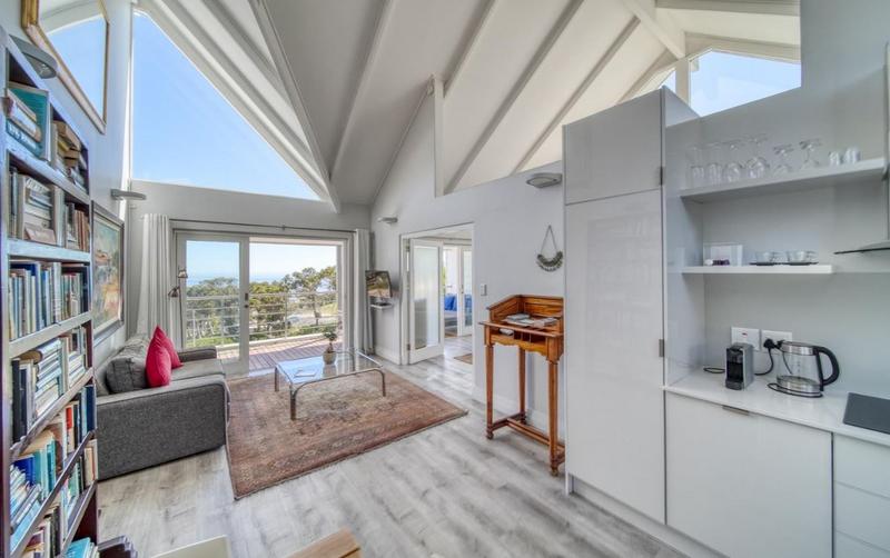 6 Bedroom Property for Sale in Camps Bay Western Cape